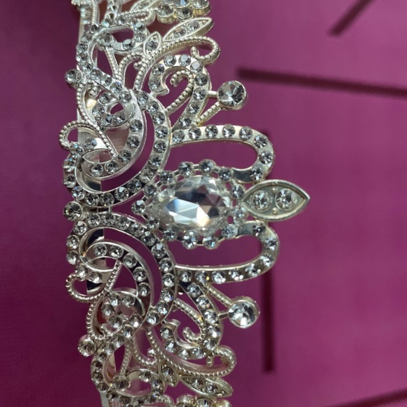 Tiara - Picture 2 of 6
